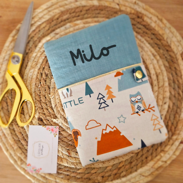 Le protège carnet de santé Mount